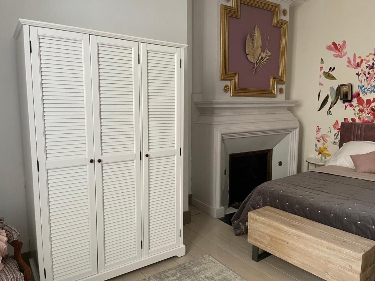 Apartment- La Rochelle Historic Centre * La Rochelle (Charente-Maritime)